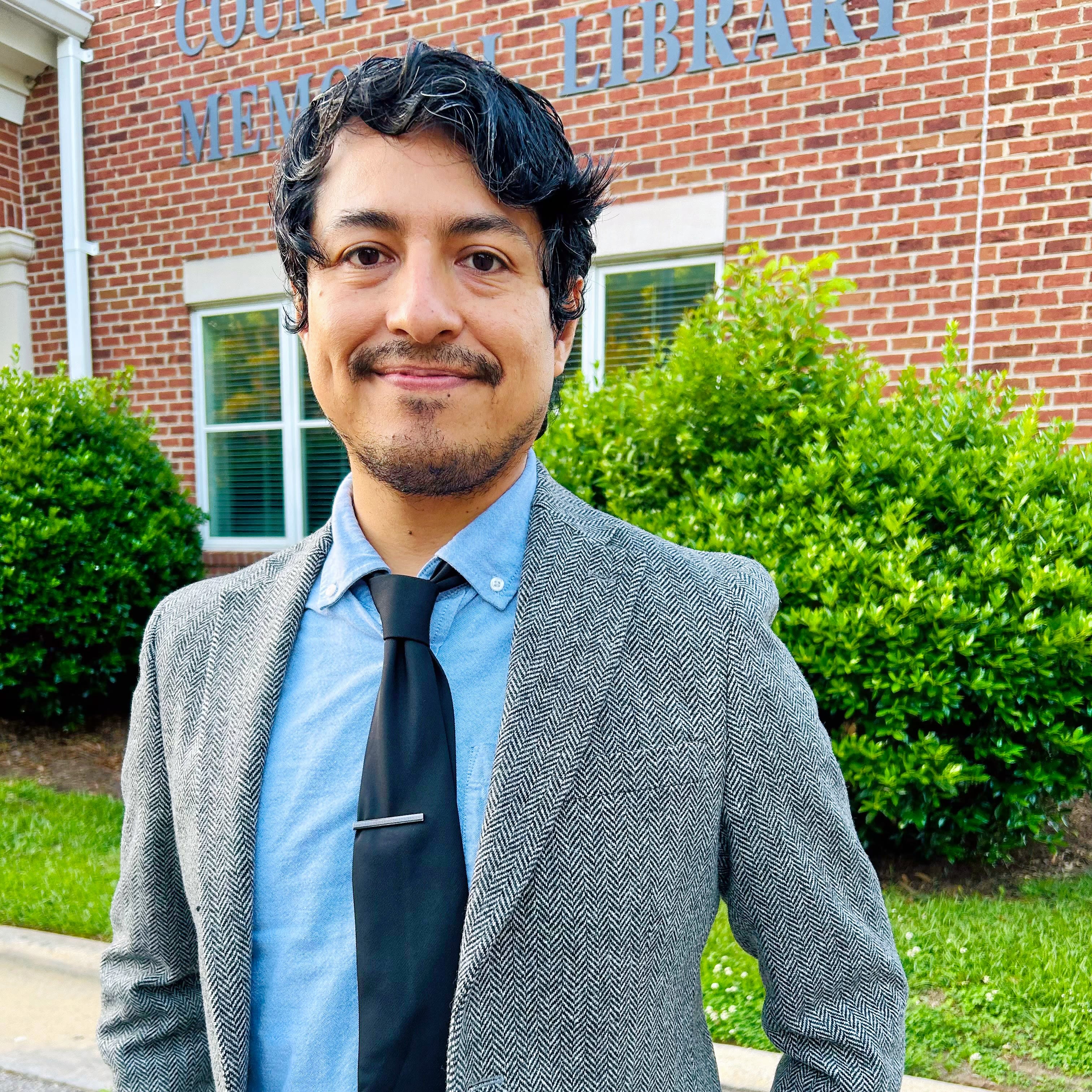 Geovani Ramirez Headshot
