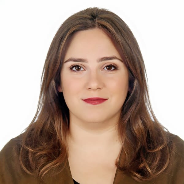 Josephine Bou-Dagher Headshot