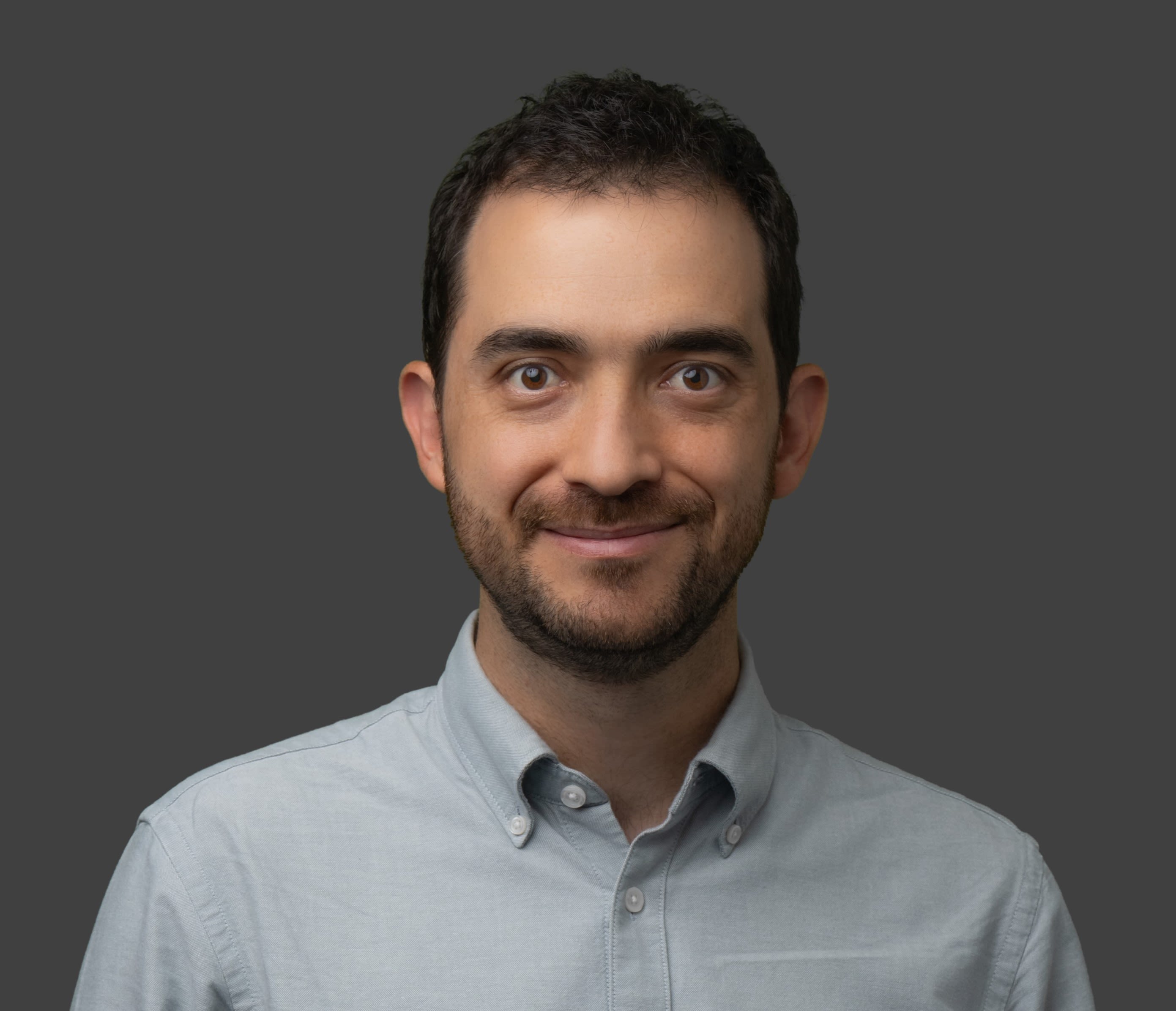Luis Martinez Headshot